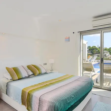 Graham - Baladrar Villa *