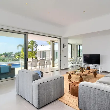 Graham - Baladrar Villa *